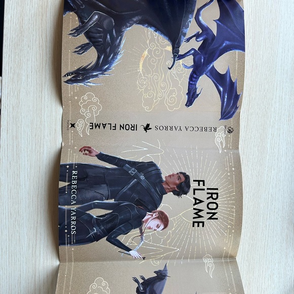 FairyLoot special edition Iron Flame by Rebecca Yarros - Picture 6 of 6